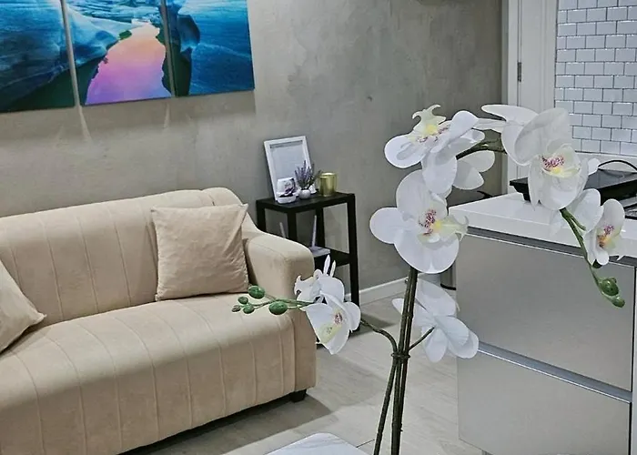 Cozy Azure Urban Residences *